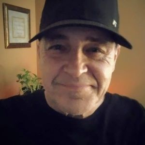 Meet your Posher, Johnie